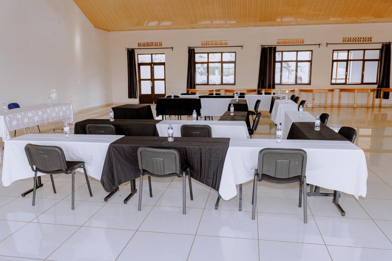 Centre Saint Vincent Pallotti Kigali Dış mekan fotoğraf